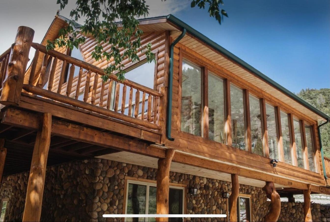Poncha Creek Mountain Lodge, Near Monarch Mtn サライダ エクステリア 写真